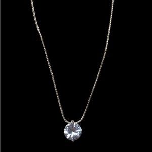 5/$25 NWOT Little Girls Sparkling Solitaire Gem Silver Necklace 14”-16”